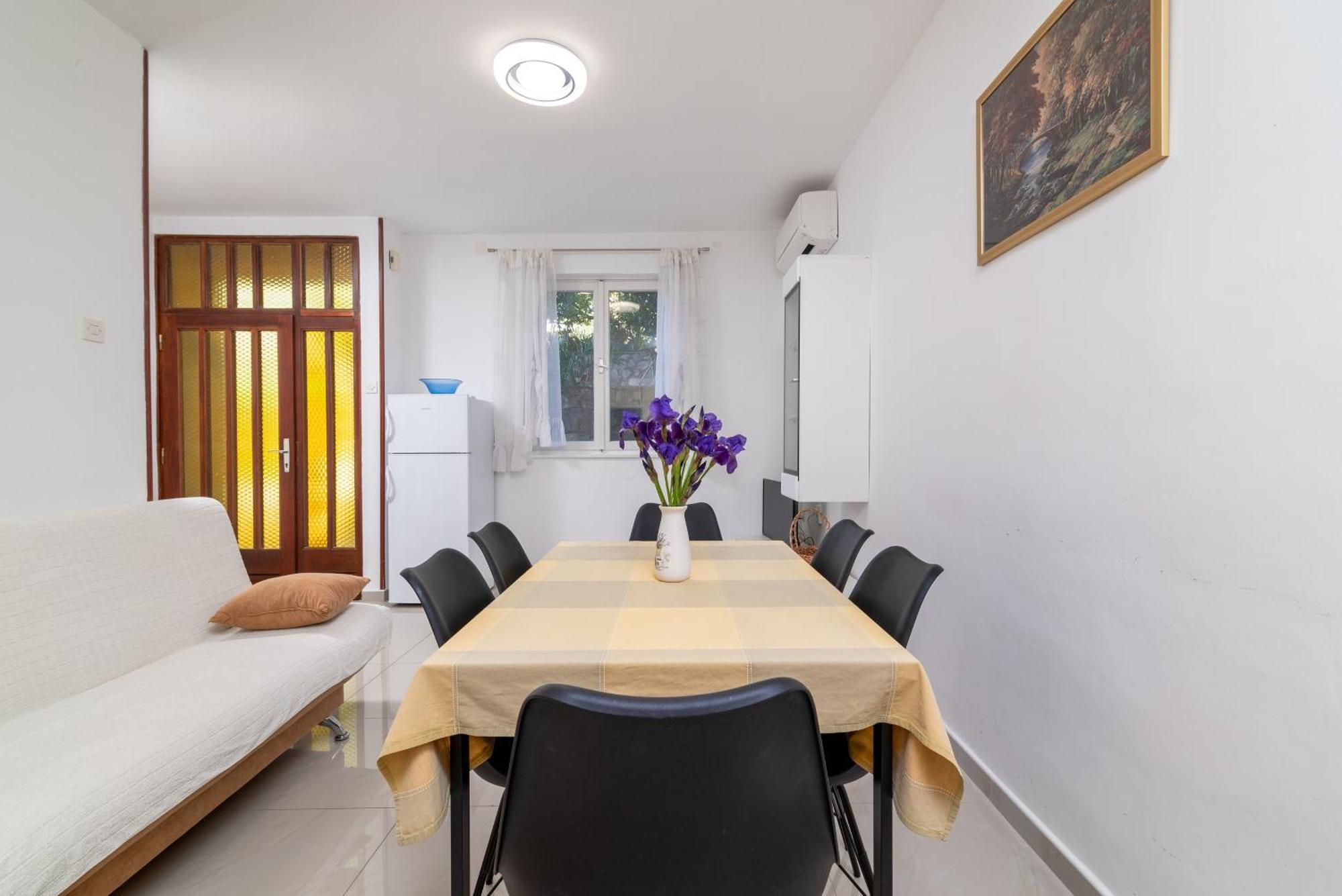 Apartments With A Parking Space Rabac, Labin - 7622 Bagian luar foto