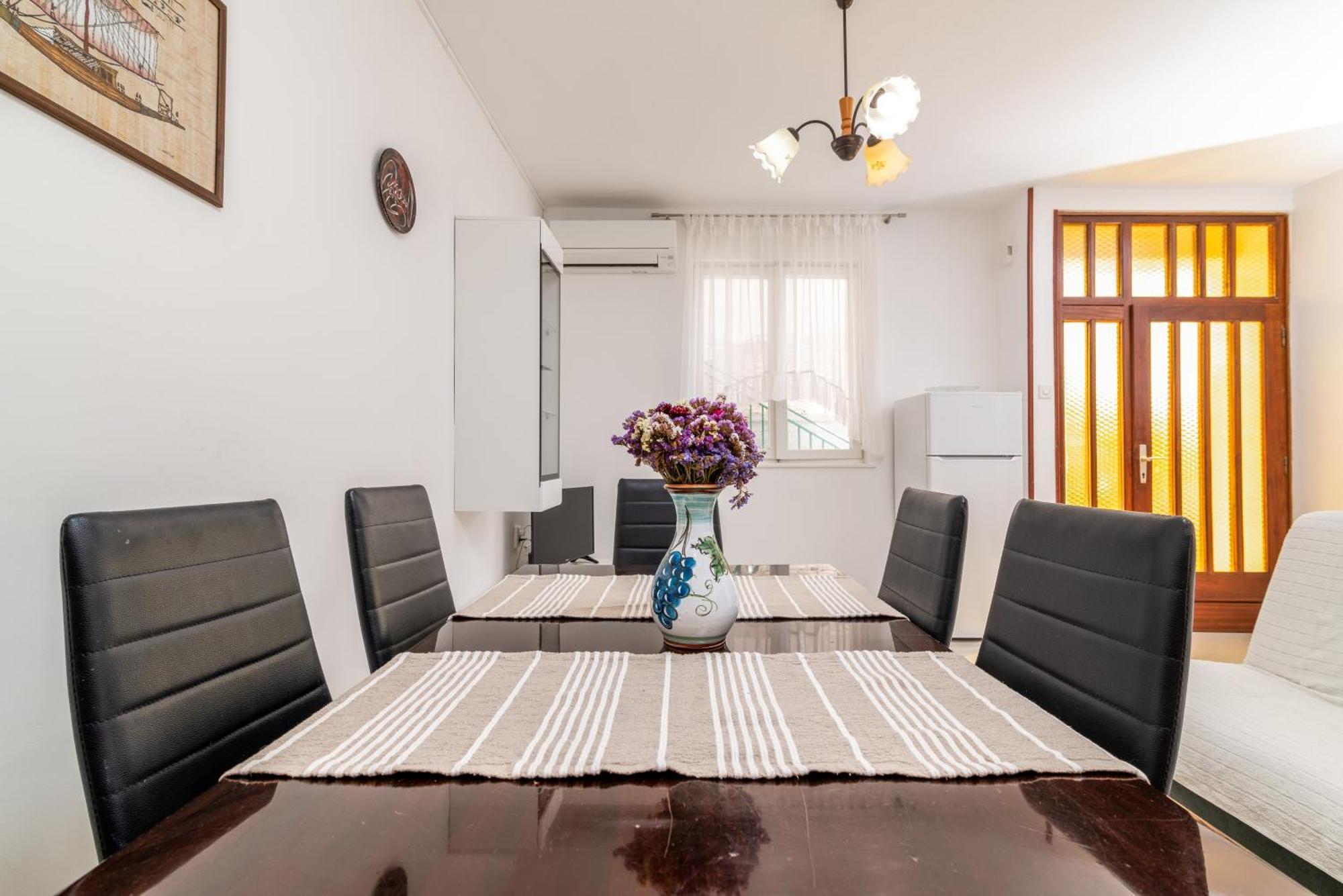 Apartments With A Parking Space Rabac, Labin - 7622 Bagian luar foto